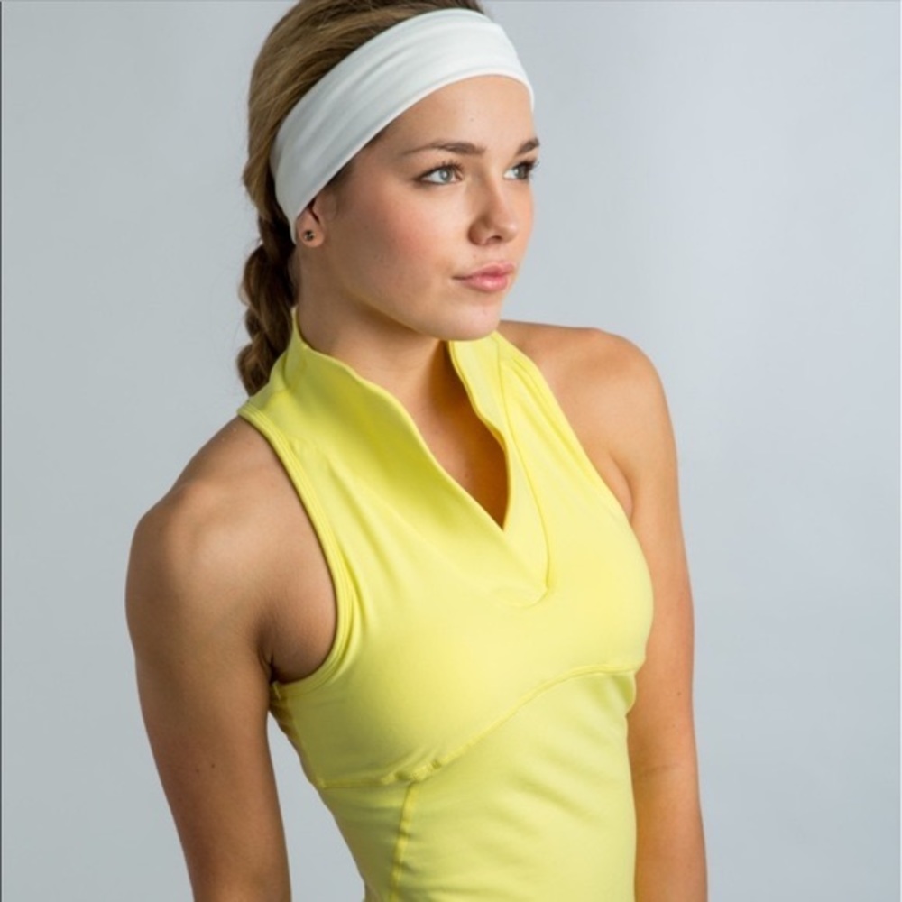 BLACK yoga top